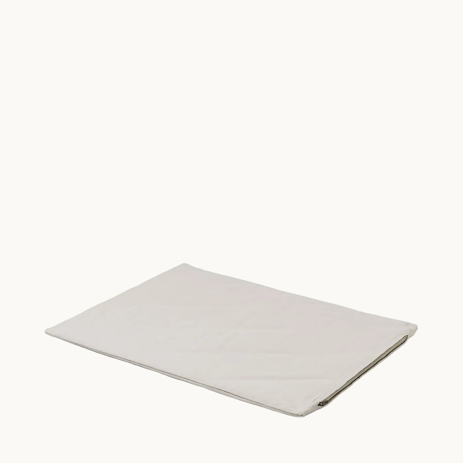 Minimalist Tadazhi duvet pet blanket in light grey organic cotton, washable and durable design from Lumi Pets Sleep collection