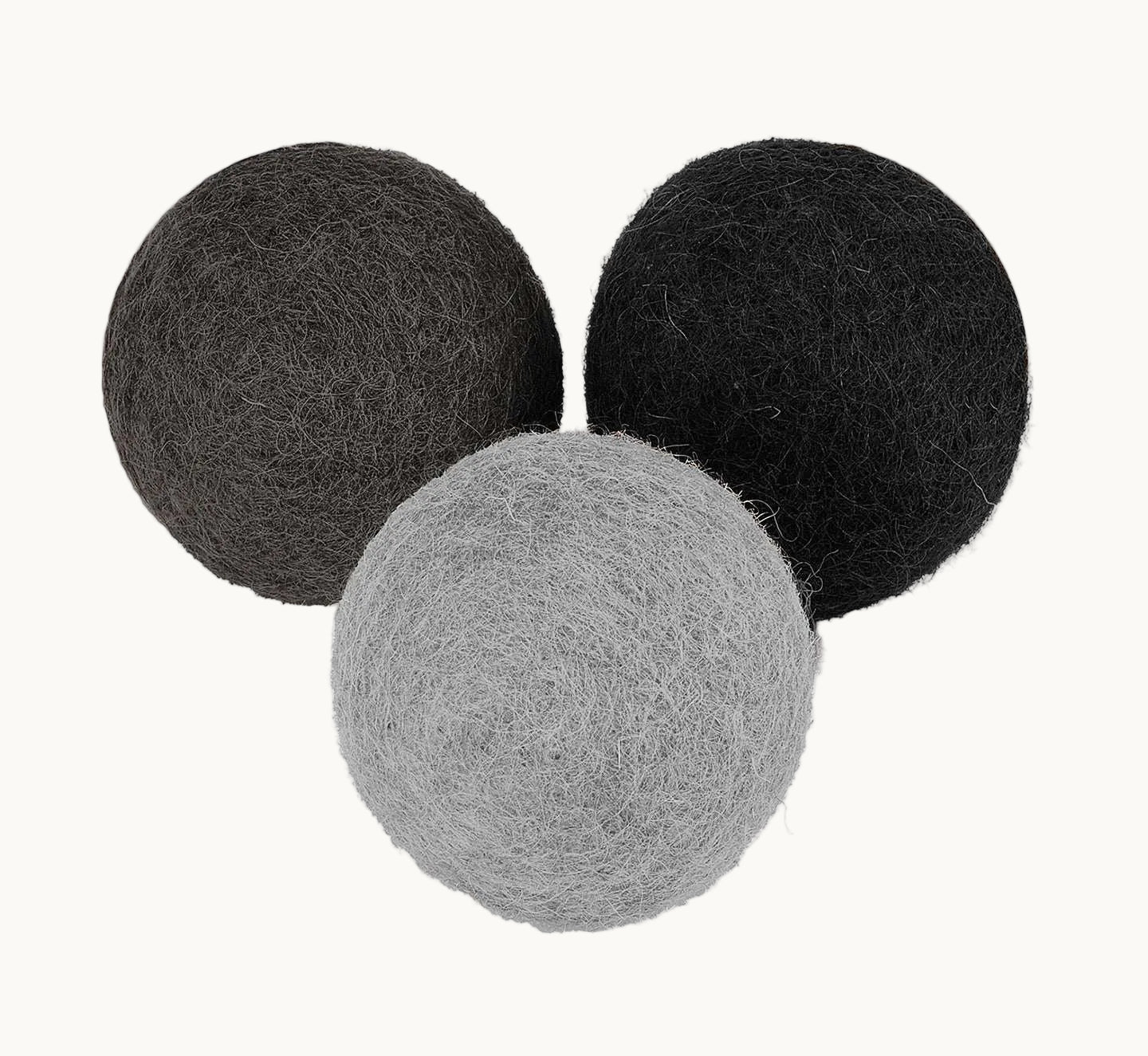 MiaCara Globo cat toy balls in neutral shades of grey, crafted from 100% wool felt.