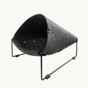 MiaCara Loggia cat cave with minimalist felt shell in grey and black powder-coated steel frame, modern elevated hideaway for cats