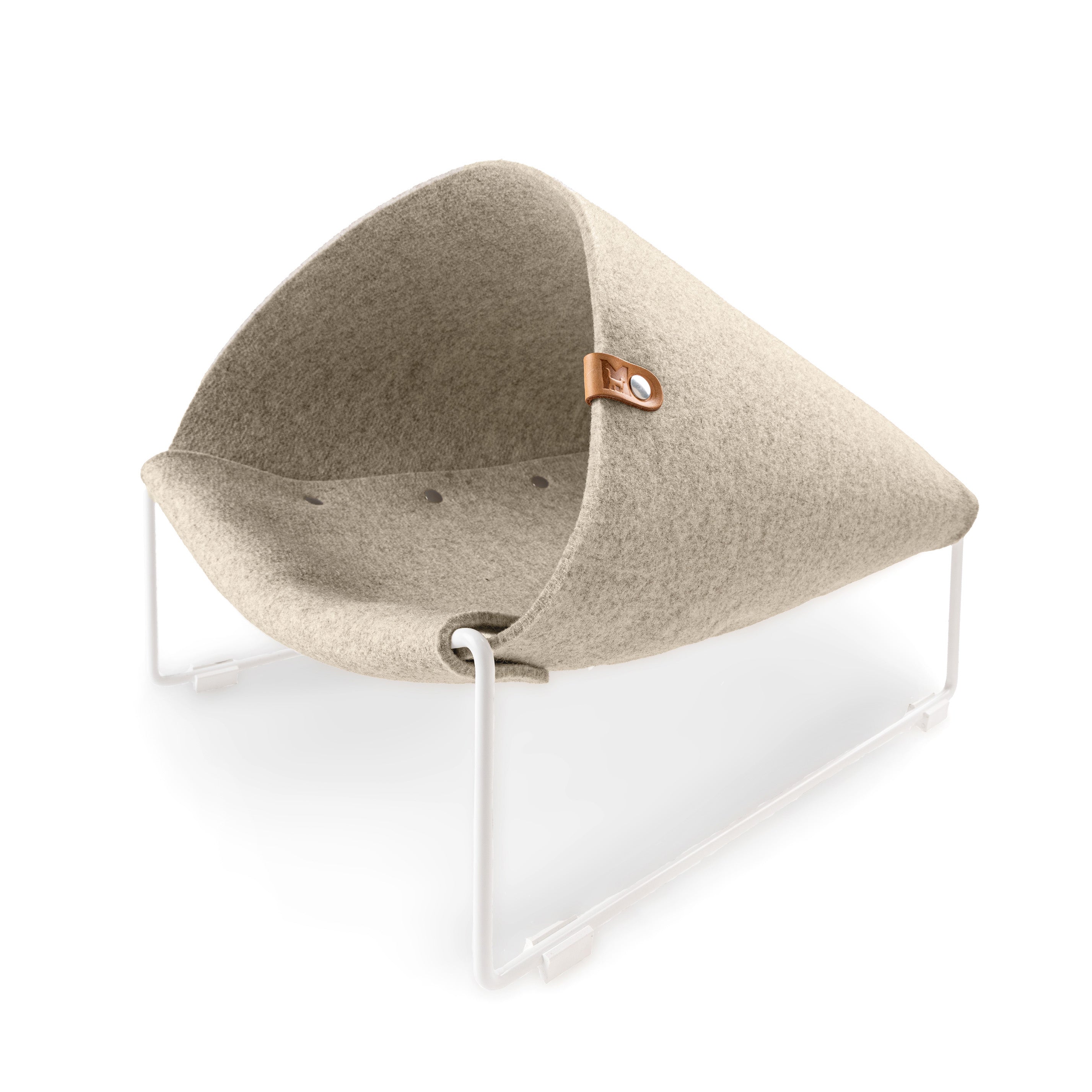 MiaCara Loggia cat cave with minimalist felt shell in light beige and white powder-coated steel frame, modern elevated hideaway for cats