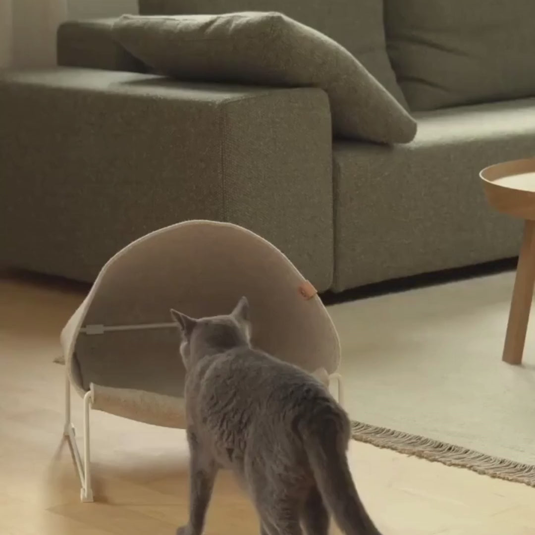 Load video: Felt Wool Cat Cave